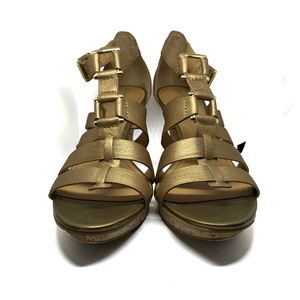 Naturalizer Dafny spiced gold, metallic platforms